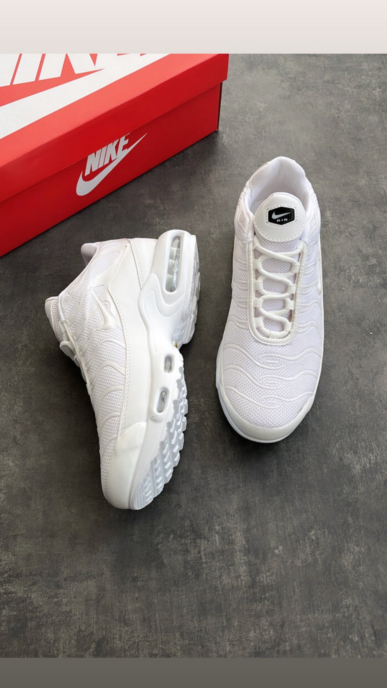NIKE TN BEYAZ