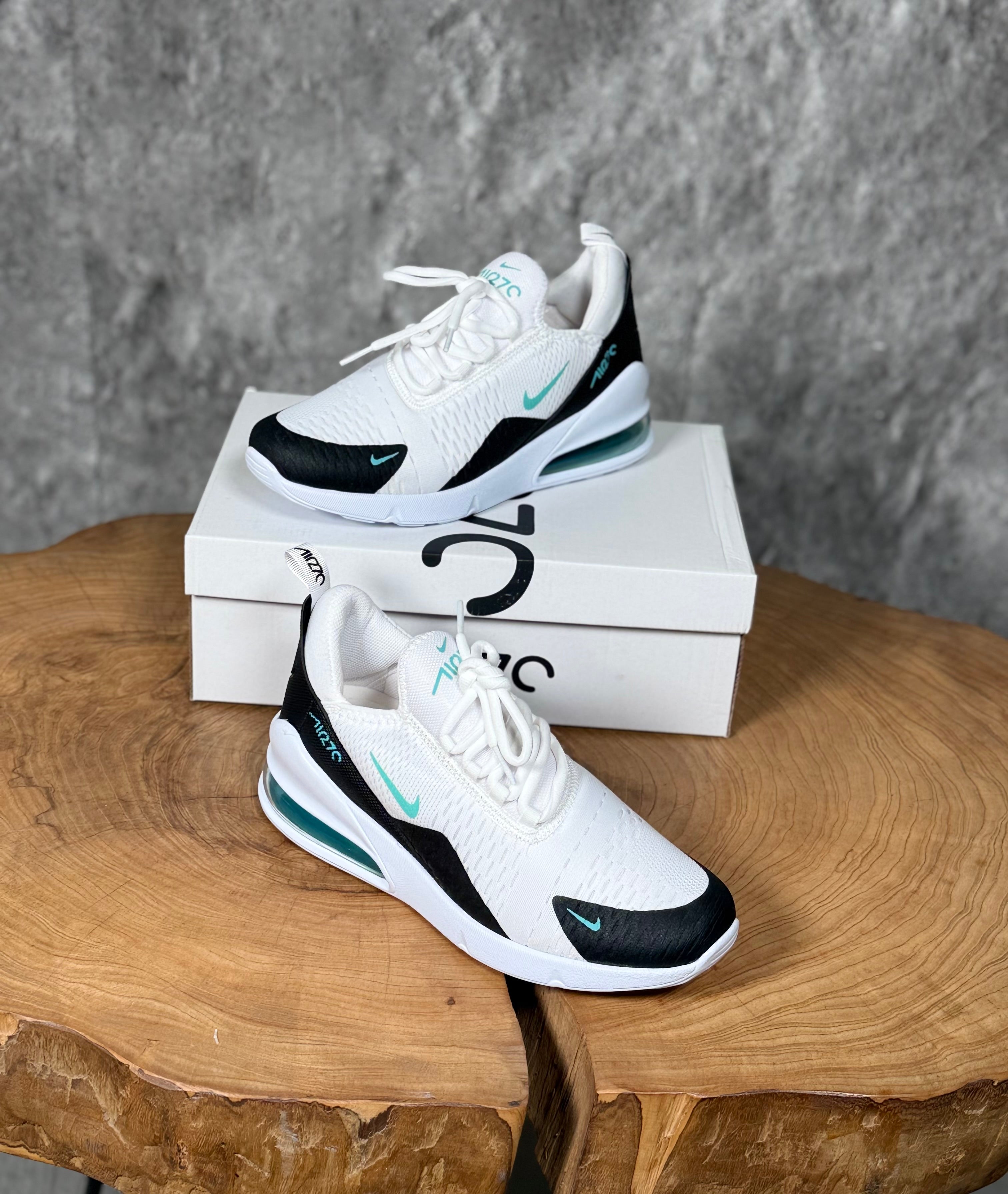 NIKE 270 YENİ YEŞİL MODELİ
