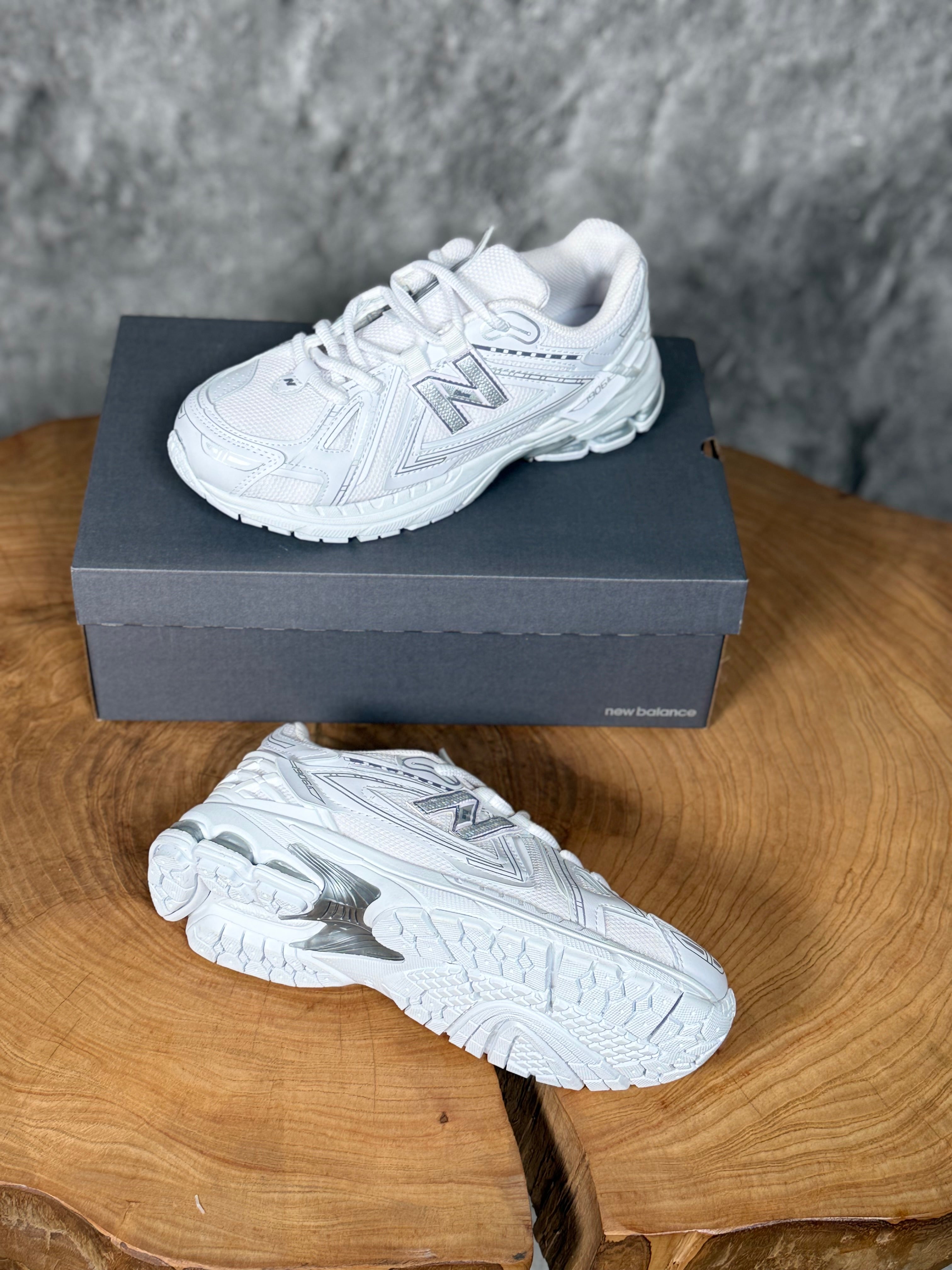 NEW BALANCE 1906 GÜMÜŞ - TURUNCU taban