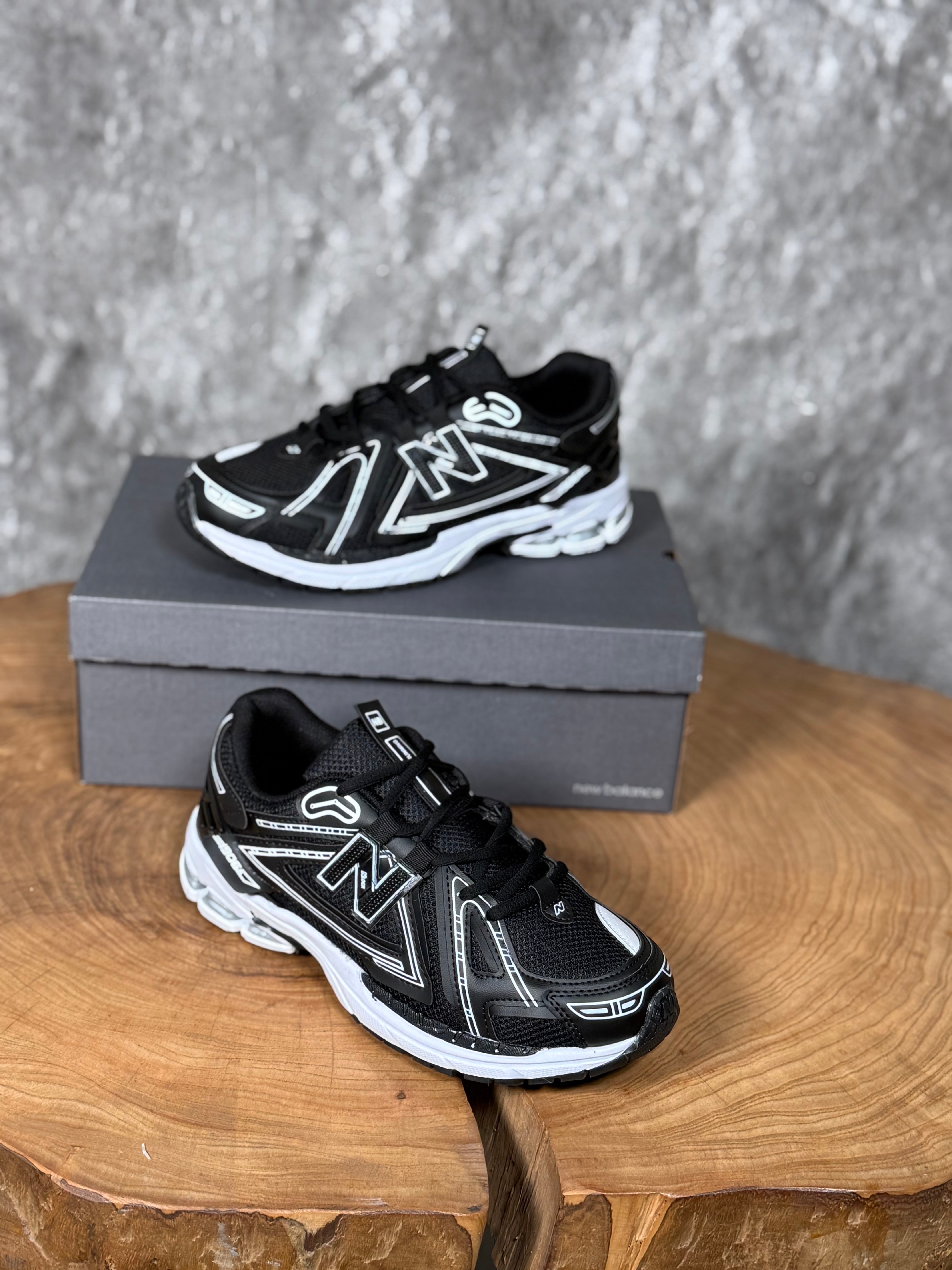 NEW BALANCE  1906 SİYAH MODEL