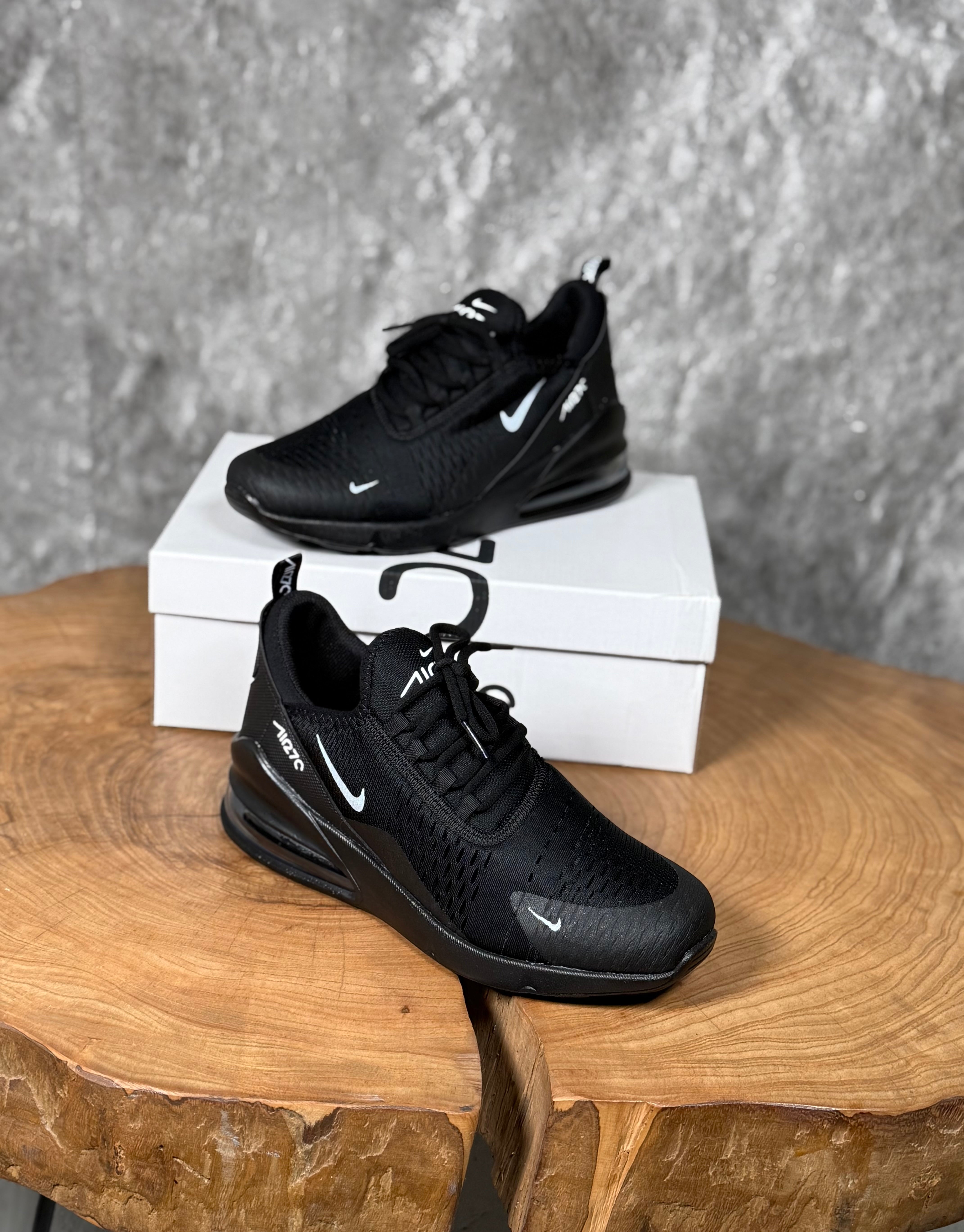 NIKE 270 YENİ YEŞİL MODELİ