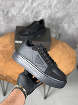 PRADA YENİ SEZON CASUAL