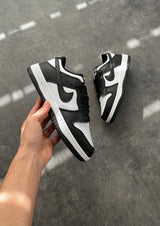 NIKE DUNK