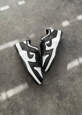 NIKE DUNK
