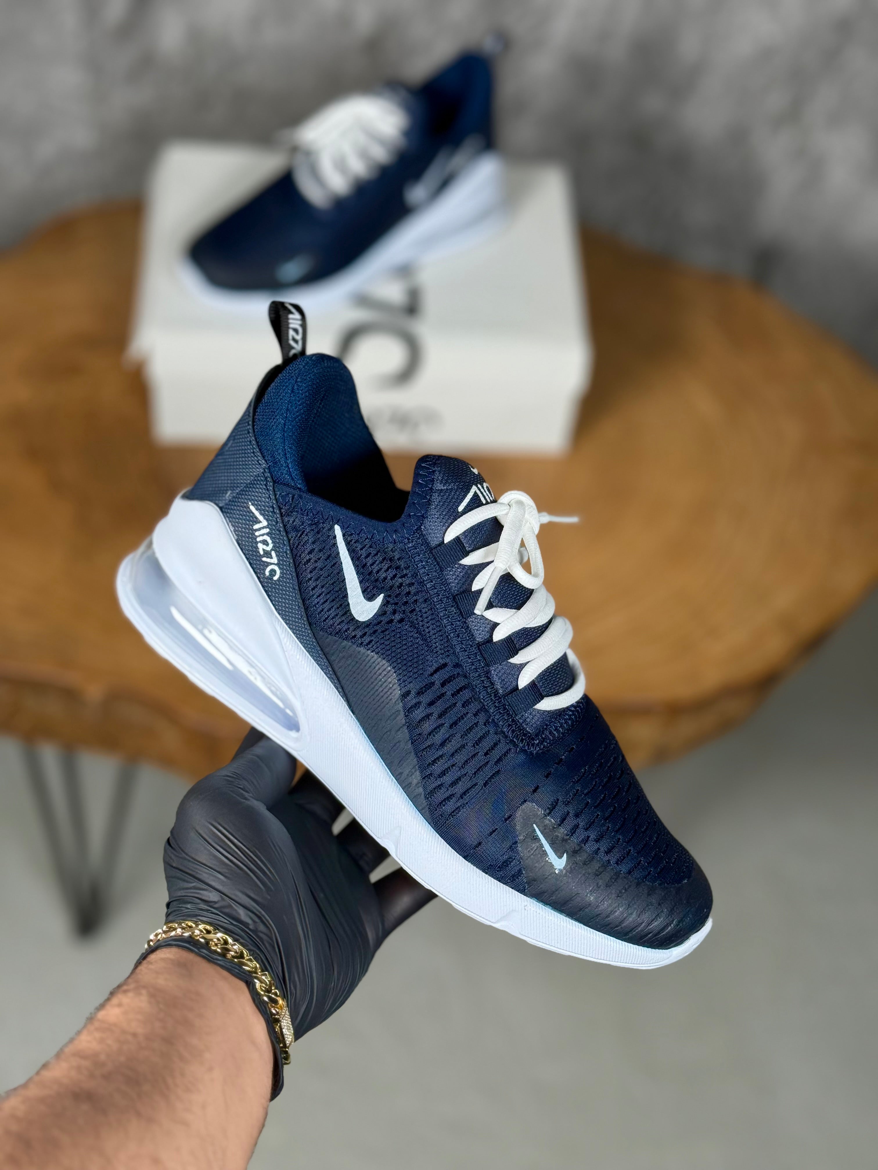 NIKE 270 MODELİ