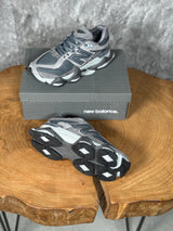 İTHAL AÇIK GRİ NEW BALANCE 9060 MODEL