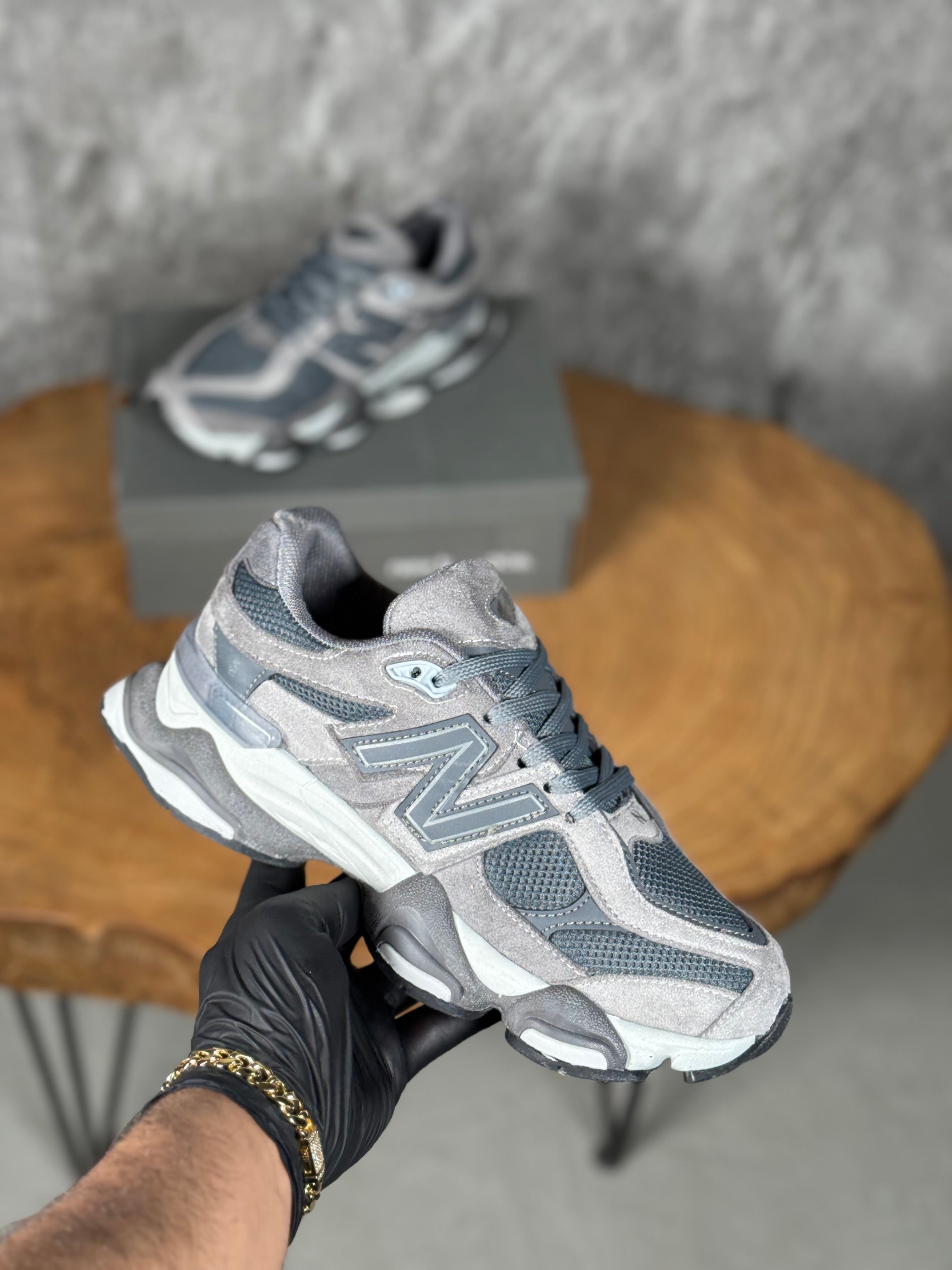 İTHAL AÇIK GRİ NEW BALANCE 9060 MODEL
