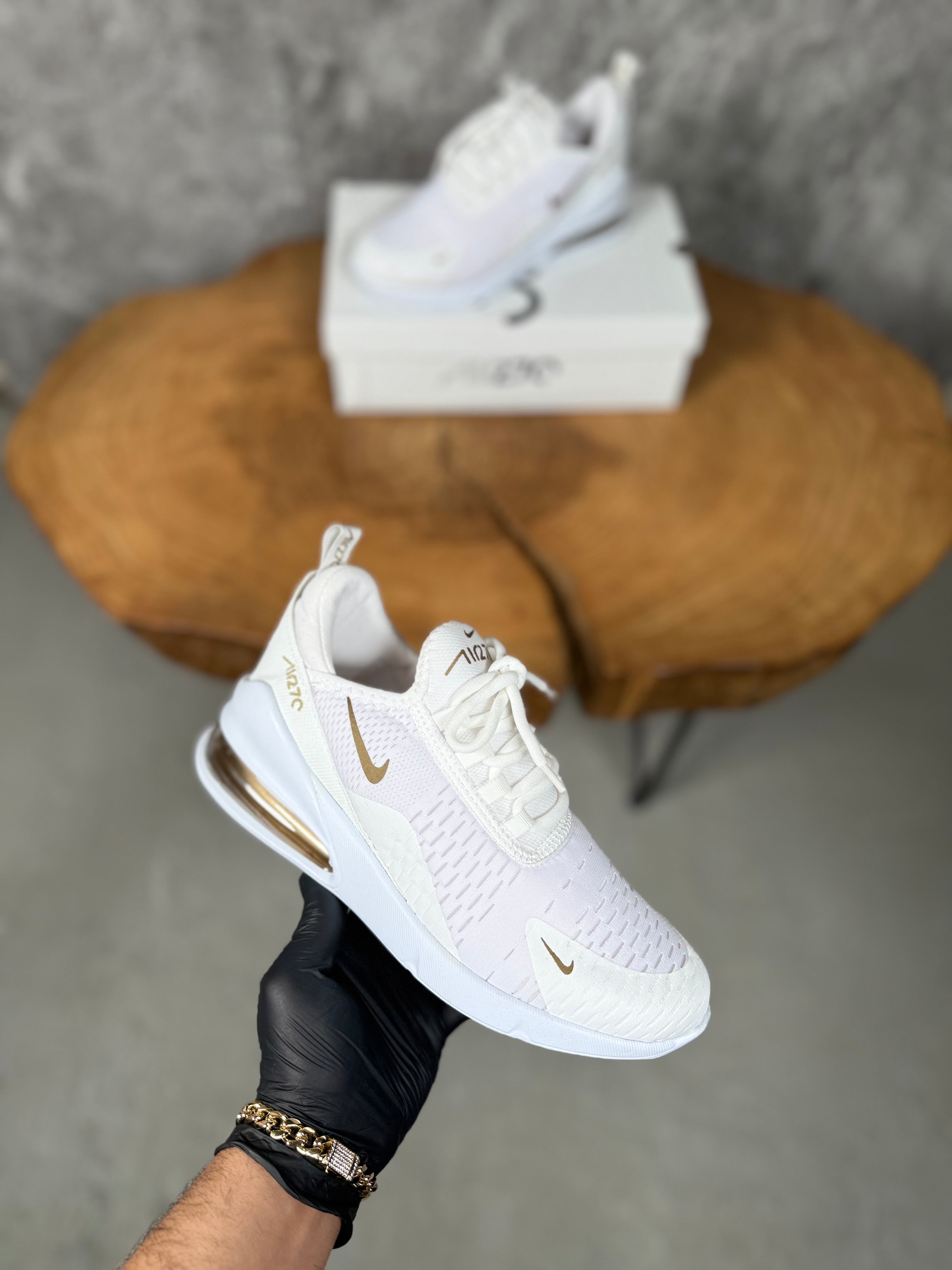 NIKE 270 SADE BEYAZ MODEL