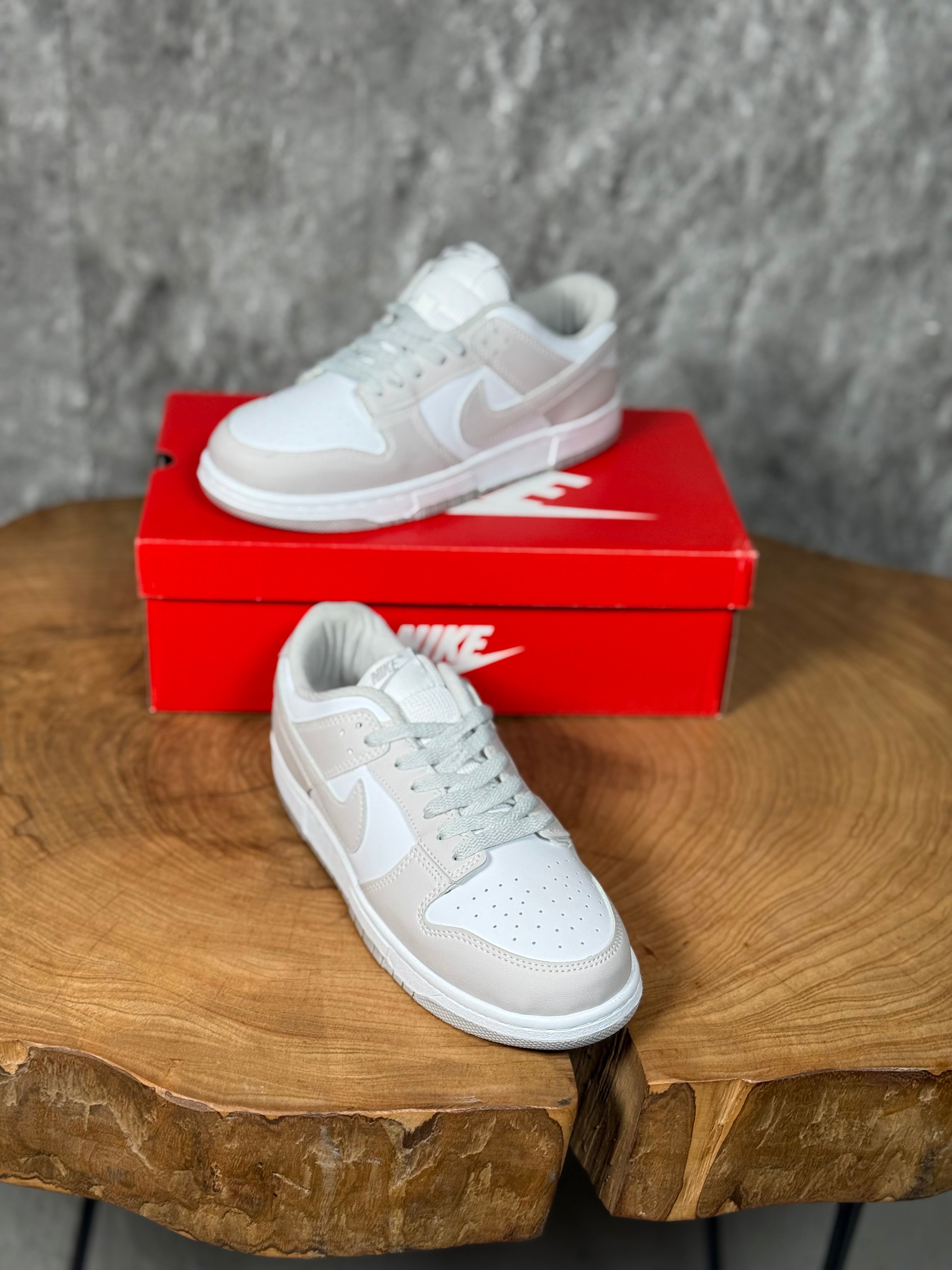 NIKE DUNK MODELİ