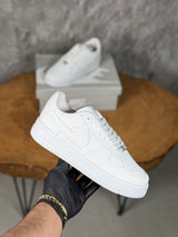 NIKE (AF ) AIR FORCE MODEL