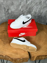 NK DUNK LOW MODEL