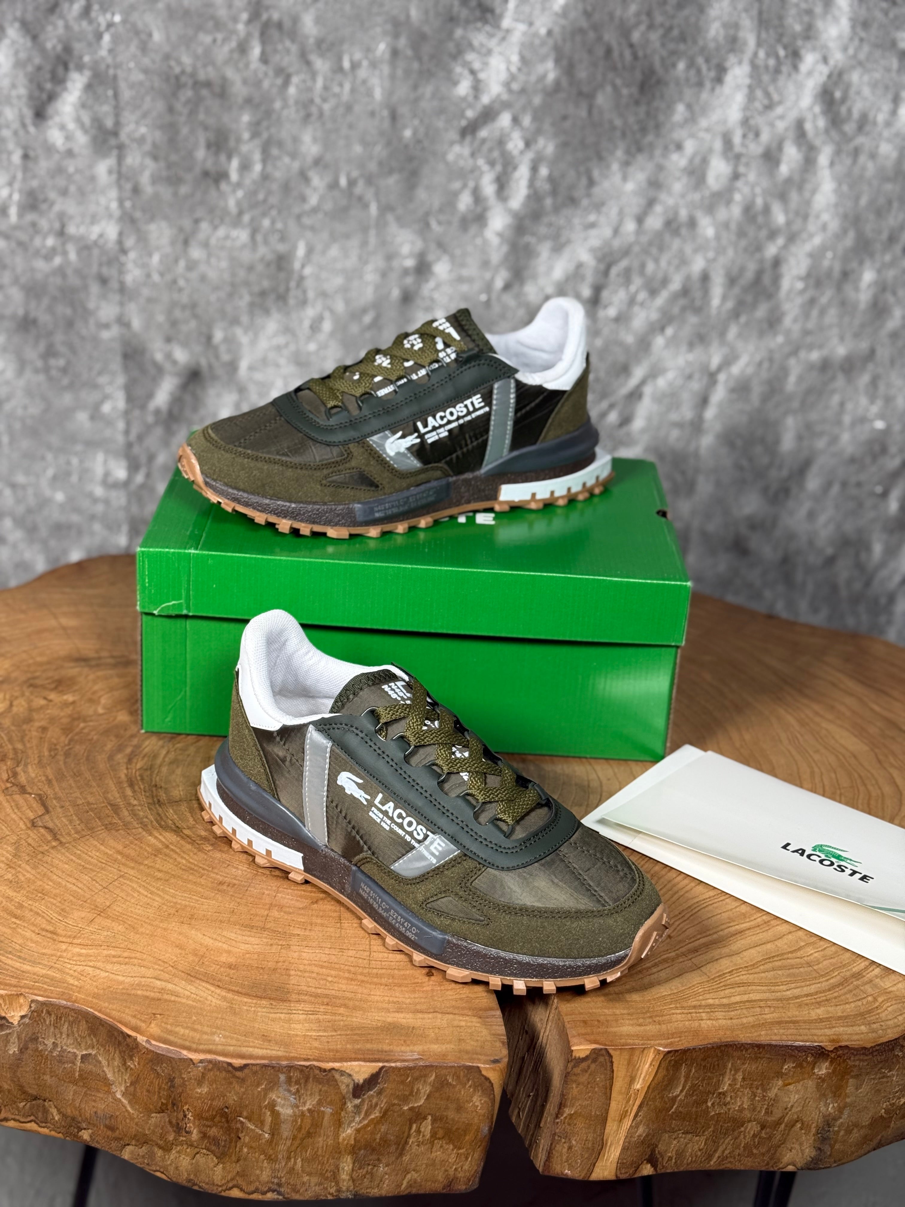 LACOSTE MODEL