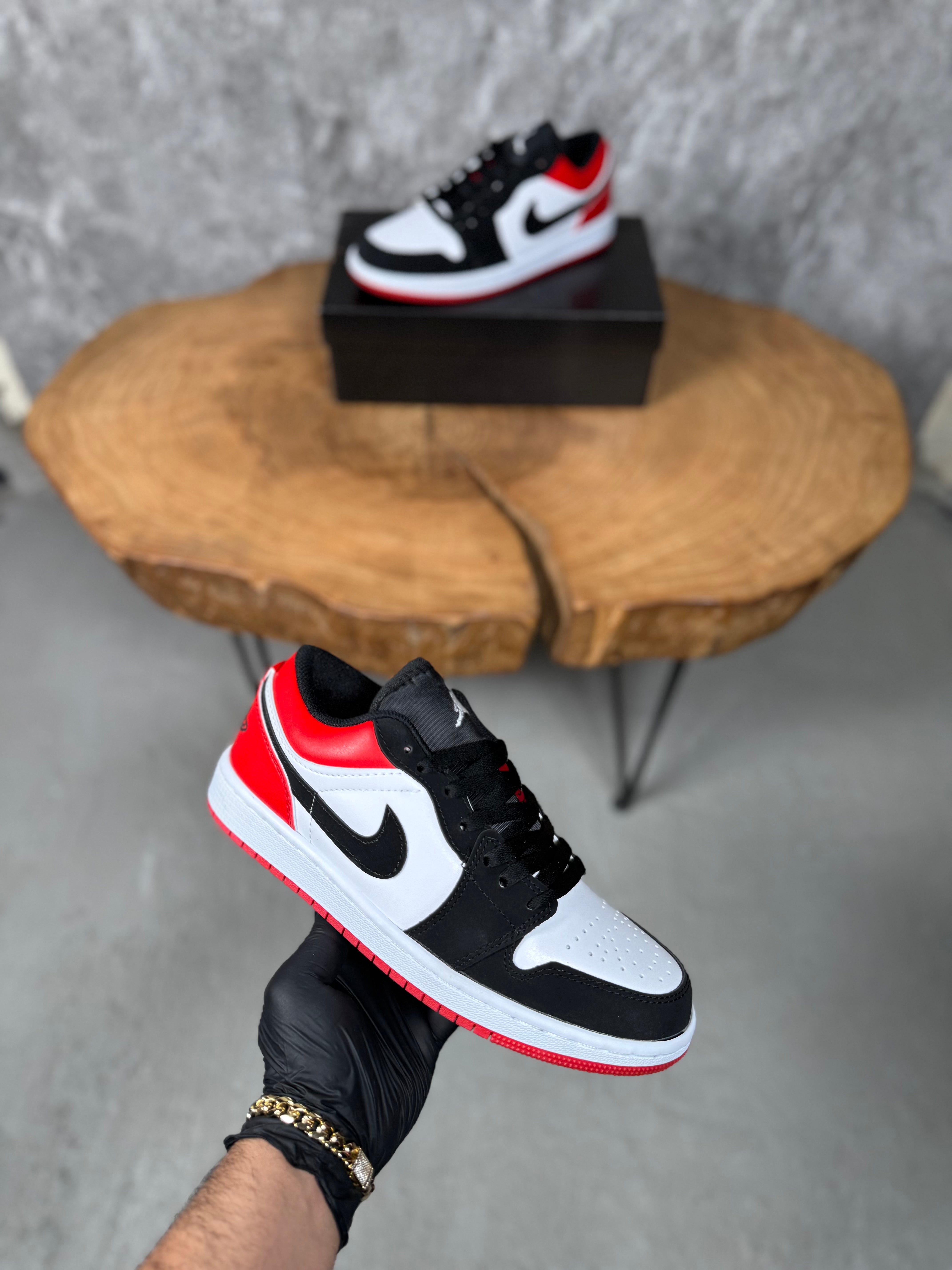 NIKE JORDON MODEL