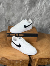NIKE COURT MODELİ