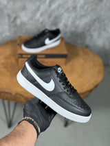 NIKE COURT MODELİ